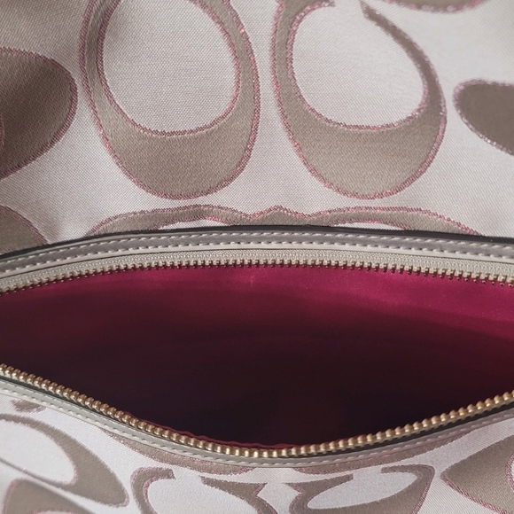 Authentic Coach Purse - Picture 3 of 6